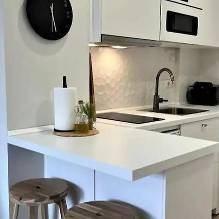 New Confort Benalmadena Luaran gambar
